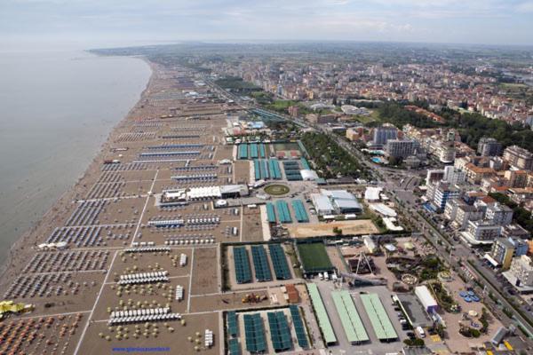 Sottomarina Beach Apartment Chioggia Buitenkant foto