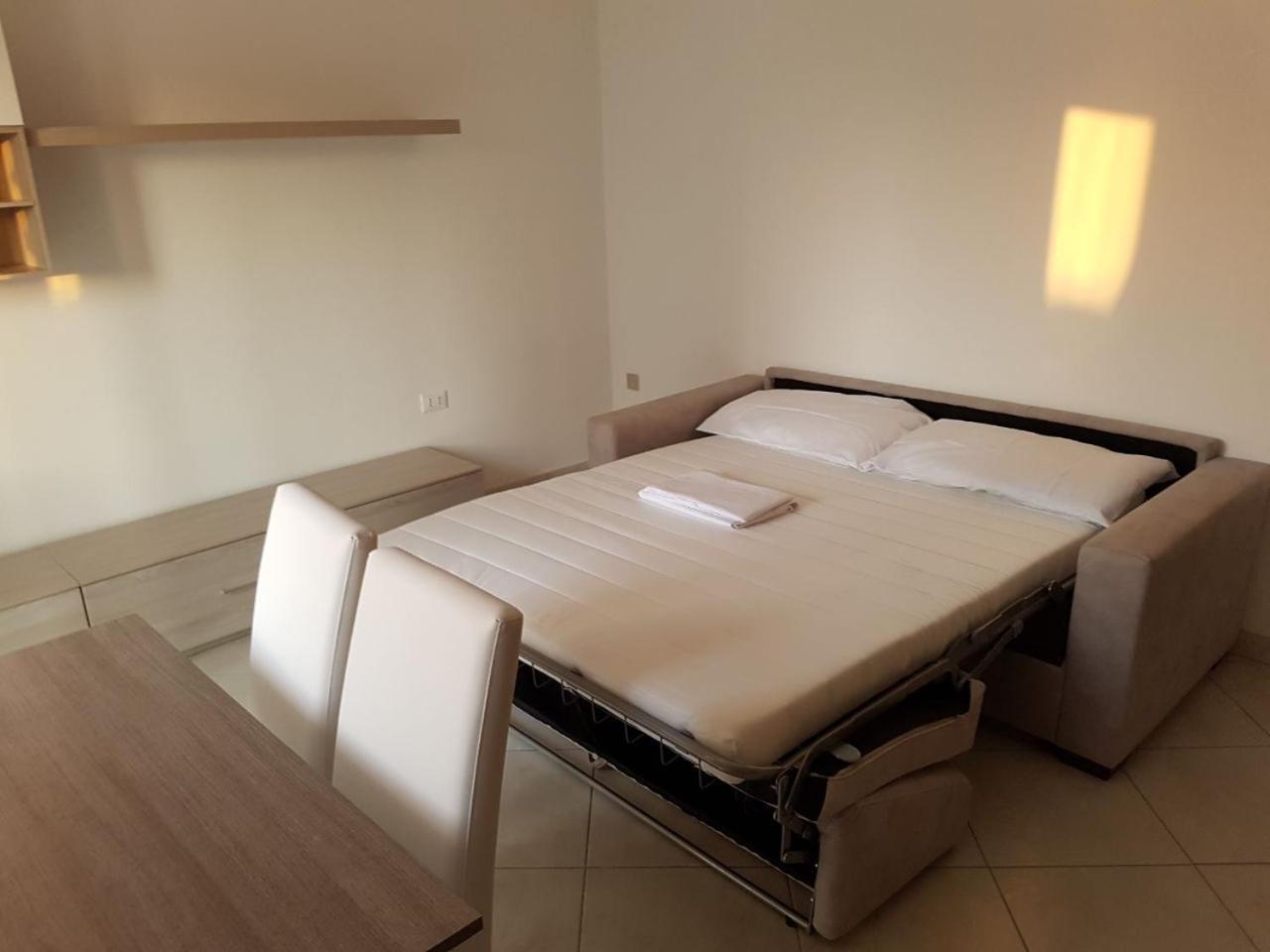 Sottomarina Beach Apartment Chioggia Buitenkant foto
